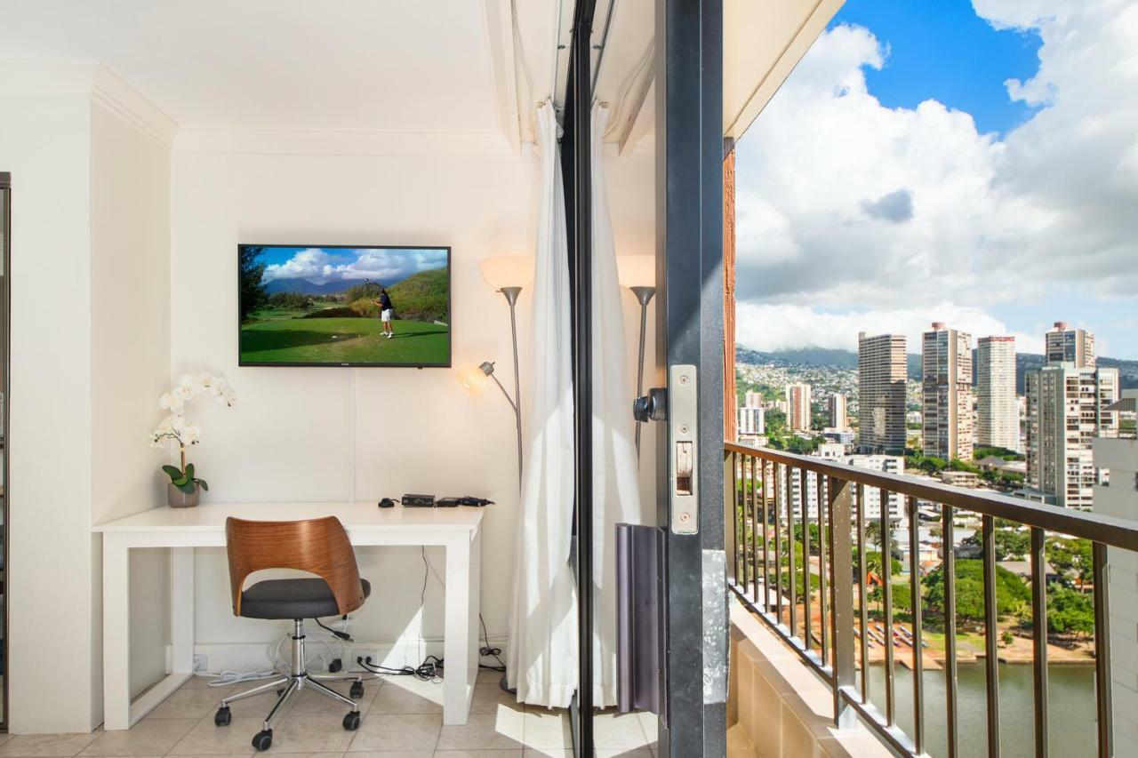 Royal Garden At Waikiki Apartment Honolulu Exterior photo